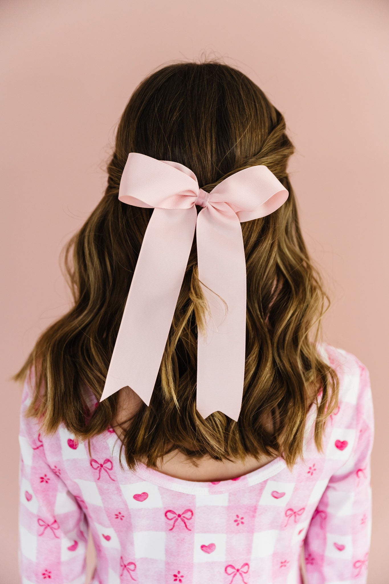 CLASSIC BABY PINK BOW